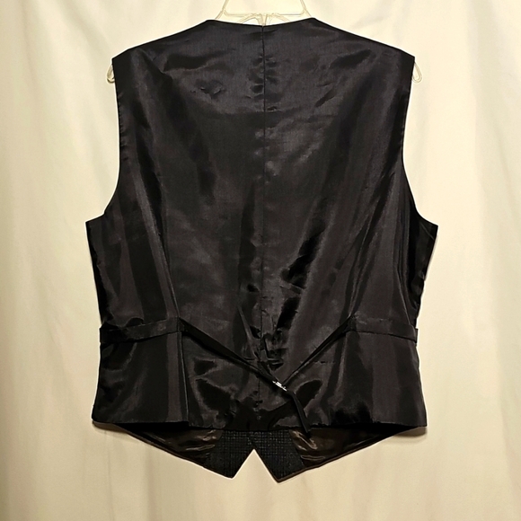 Gieves & Hawkes London Mens Gray & Black 100% Virgin Wool Plaid Vest 38R - Picture 2 of 4